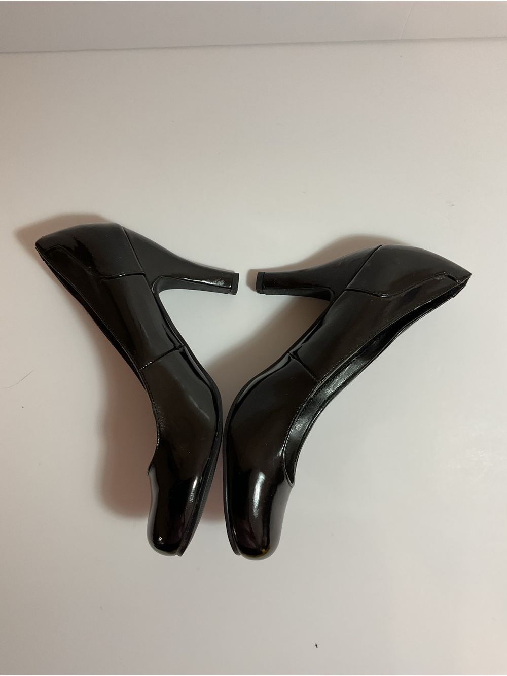 Hot Cakes Black Patent Heels 3.25" NWB Classic Dress Pumps
